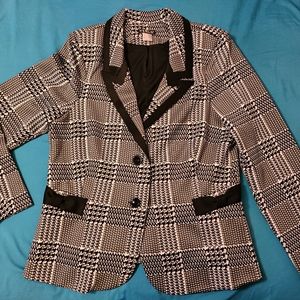 Venus Houndstooth Blazer